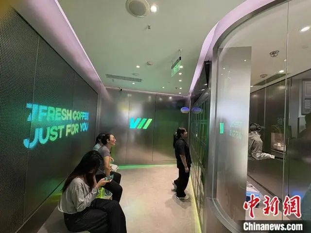 机器人在北京“上班”