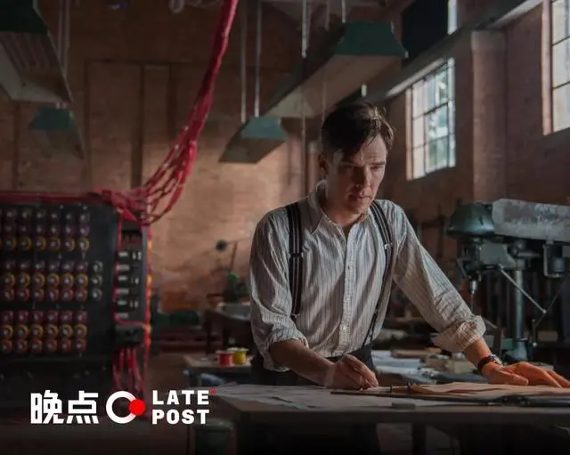 为什么华为在做阔直板手机
