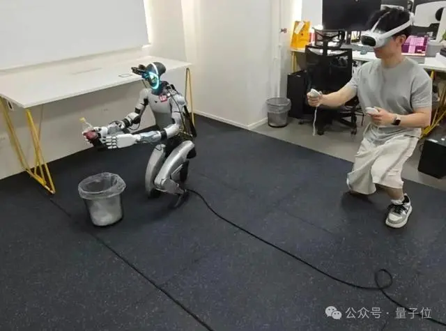 “最害羞”机器人出现了