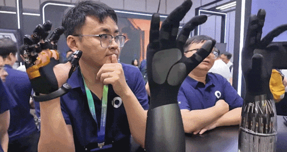 逛世界机器人大会是种什么体验