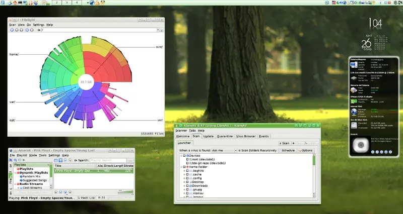 https://wiki.trinitydesktop.org/images/c/cd/R14-1-2-main-desktop.png