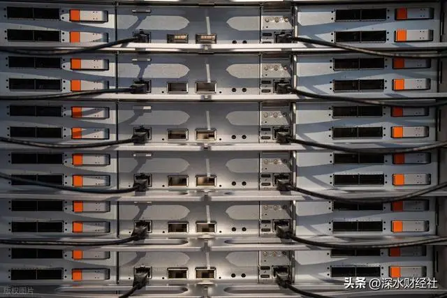 英伟达日赚77亿