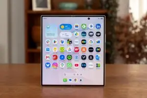 Photo of Samsung Galaxy Z Fold 8 Ultra in front of a bookcase, showing the inner display