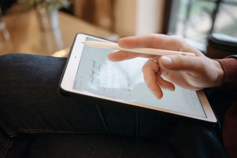 Swift Paperless：原生iOS文档管理新标杆