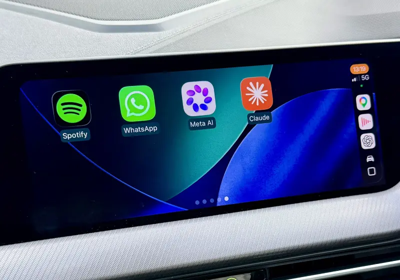 车机 AI 加一：Anthropic Claude iOS 版应用接入苹果 CarPlay