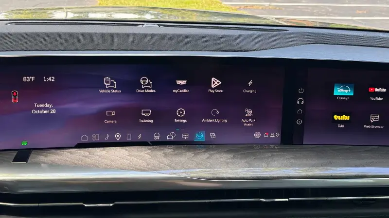 通用 CarPlay 禁令首个例外，2027 款凯迪拉克 Lyriq 支持苹果车联方案