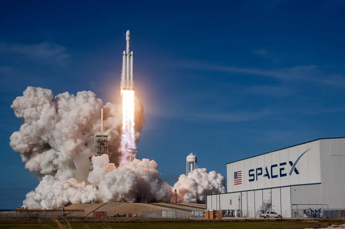 SpaceX 纳斯达克 100 指数权重将上调,预计催生数十亿美元被动买盘