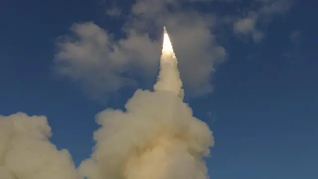 引力一号遥三运载火箭发射成功