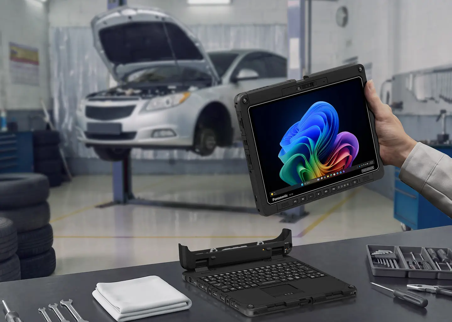 松下推出首款 Copilot+ 认证 TOUGHBOOK 强固型笔电 FZ-34，分体式二合一设计