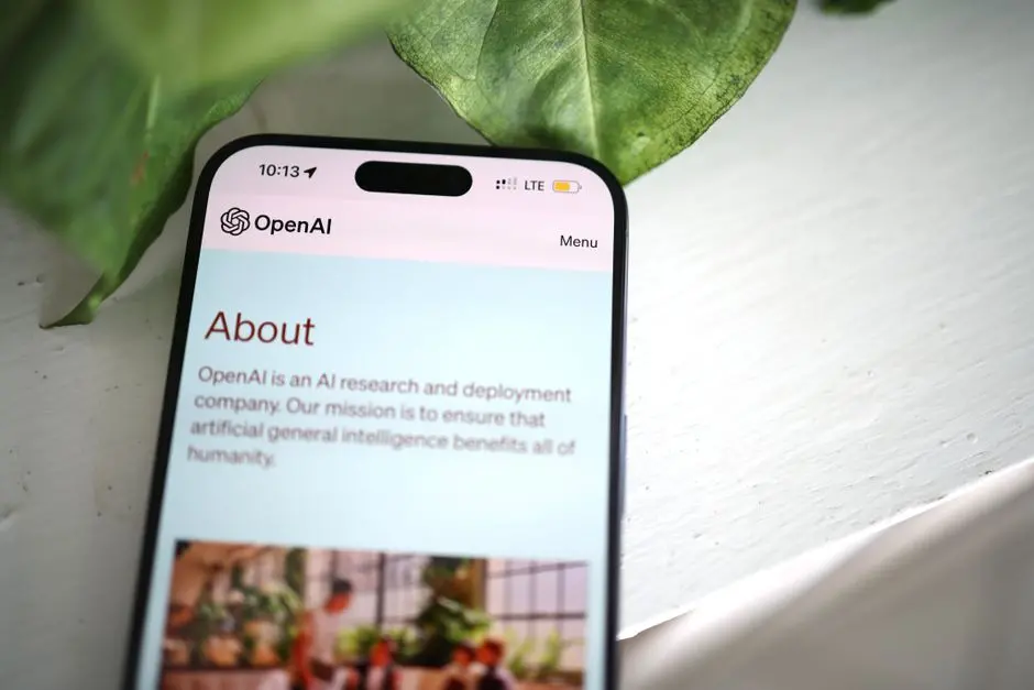 OpenAI 奥尔特曼称 AI 行业自律可守住安全底线
