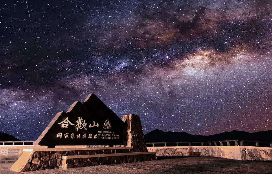 罗恩巴伦：曾与马斯克讨论特斯拉与SpaceX合并可能性，星链营收十年内有望达万亿美元