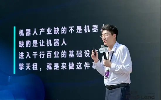 华强北90%档口撤场，机器人租赁赛道“雪崩”了？