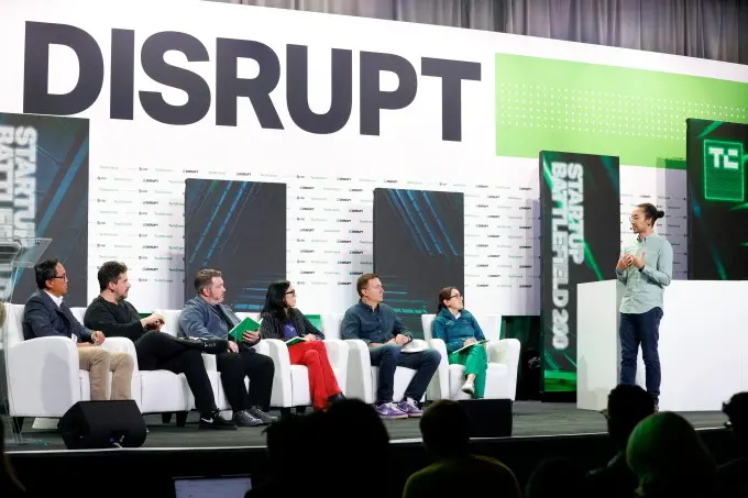 TechCrunch Disrupt Startup Battlefield 200