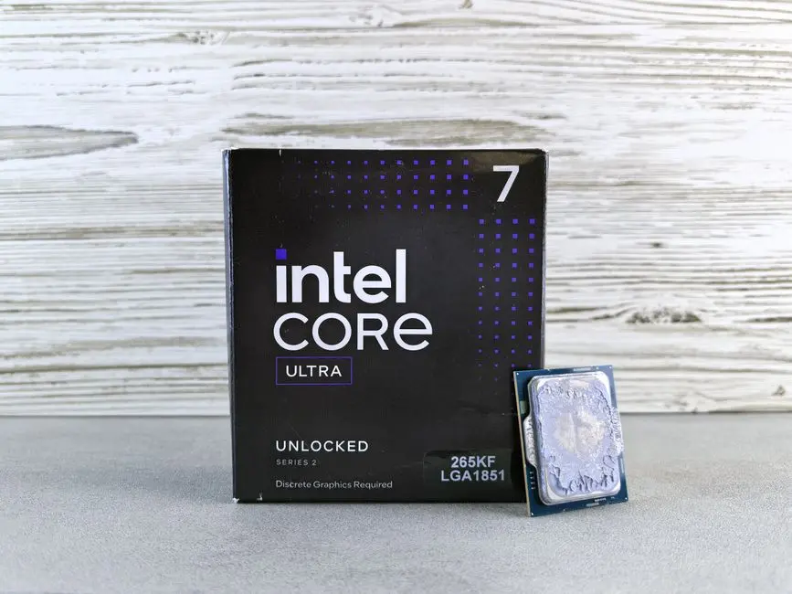 全球最快移动 CPU:高通发布第六代骁龙 8 超级至尊版芯片,CPU 行业首超 5GHz、GPU 性能提升 44%