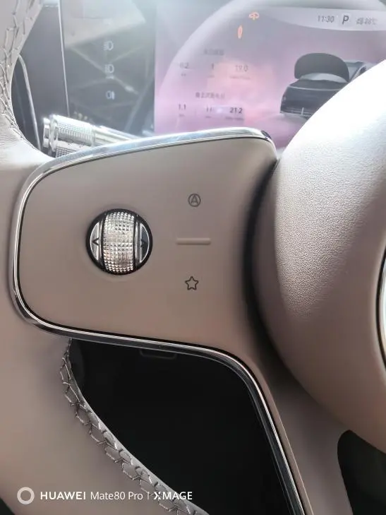 余承东曝享界V8搭载L3级自动驾驶架构