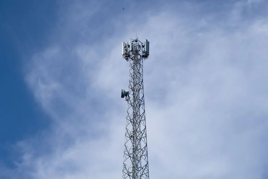 工信部:截至 8 月末 5G 基站总数达 519.5 万个,5G 用户达 13.11 亿户占比 70.9%