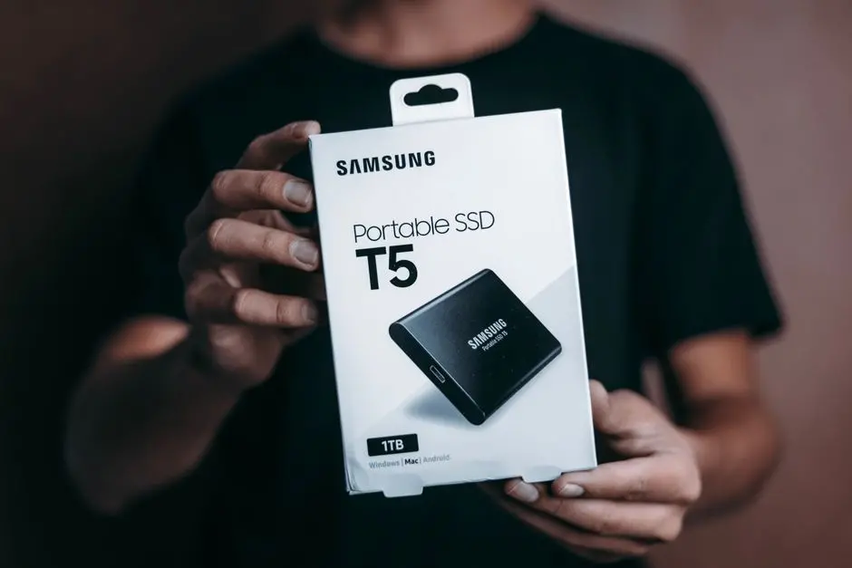 三星电子移动固态硬盘 P9 经典版 2TB 款上市:USB4 高速,3799 元