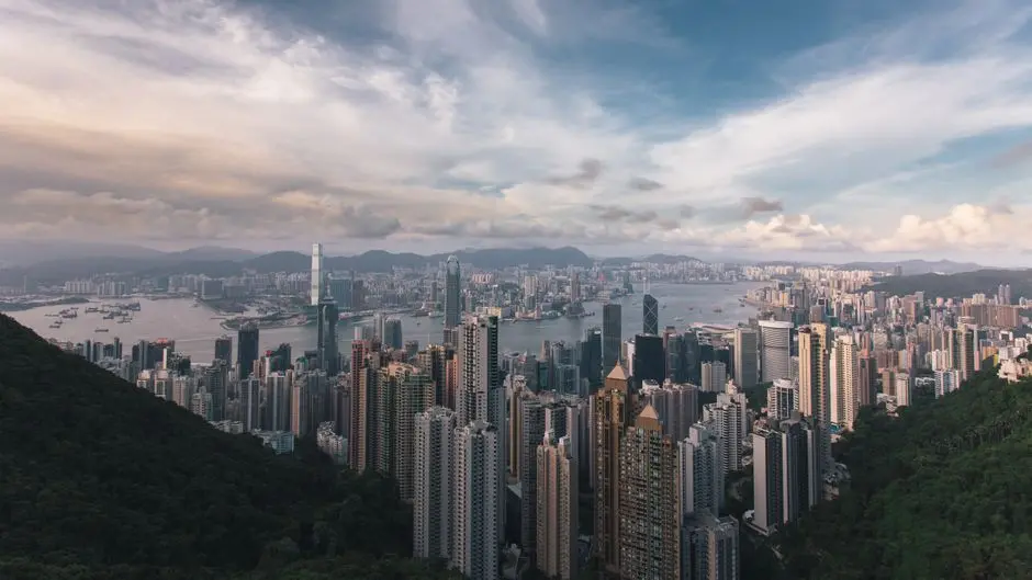 三个月,智谱跌没1万亿