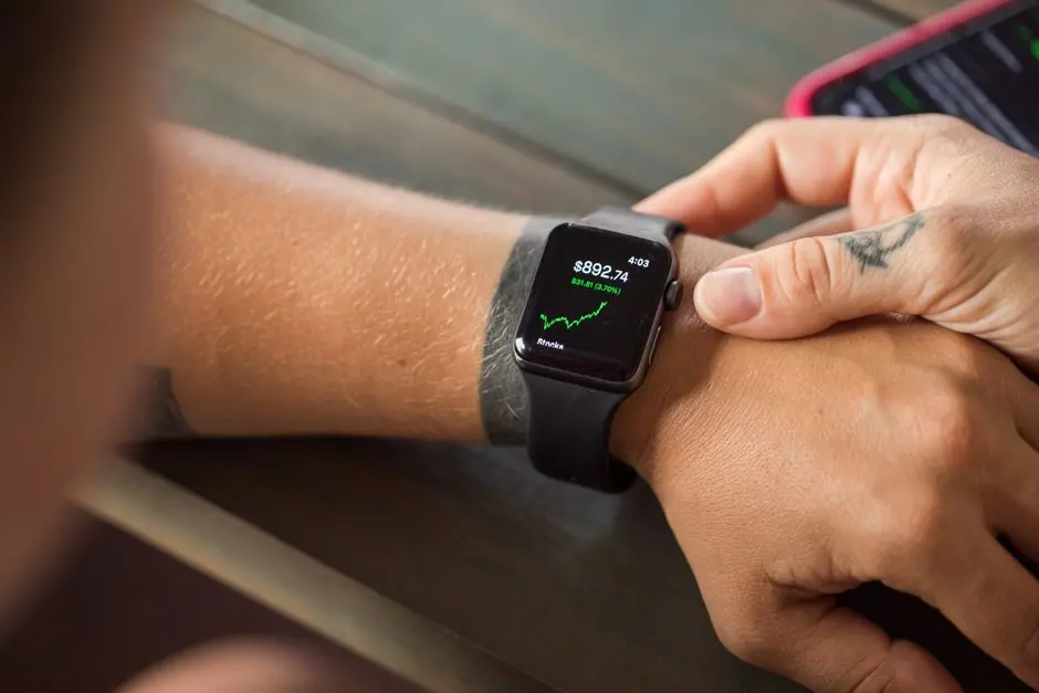 苹果 watchOS 27.2 开发者预览版 Beta 3 发布