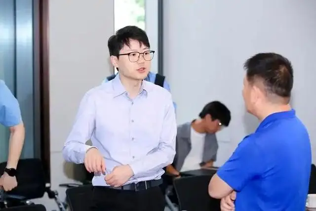 华为：昇腾中国市场份额已超英伟达