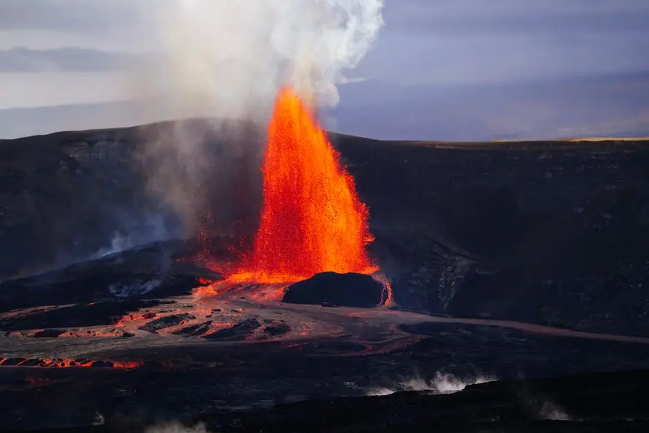 What's been driving Hawaii's lava fountains?
