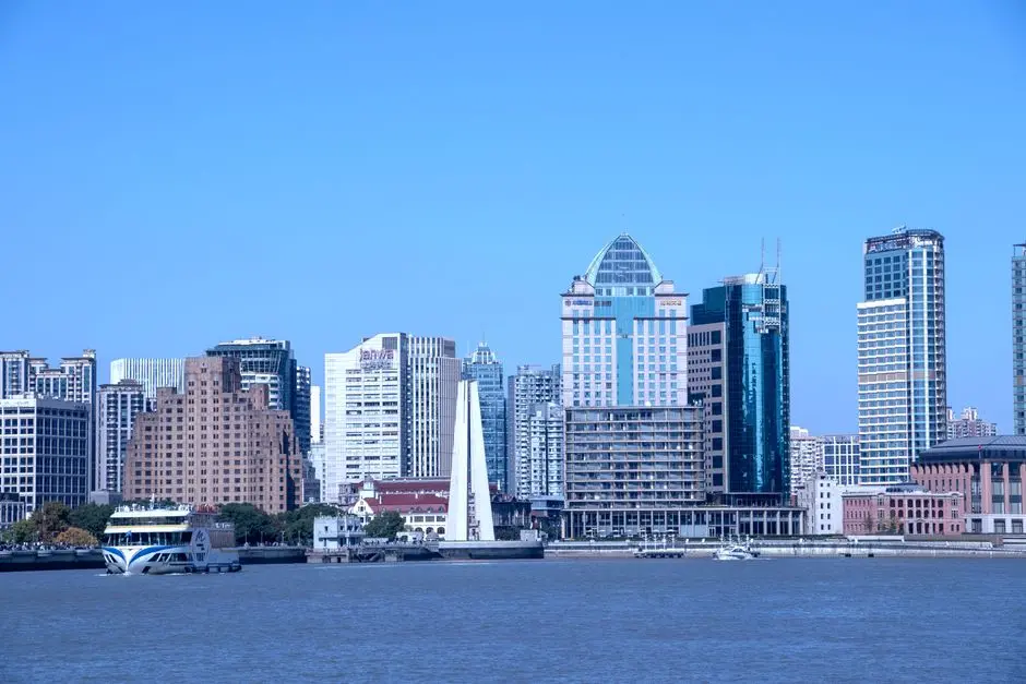 36氪出海·中东｜卡塔尔金融中心访华签署两项合作备忘录，深化对华金融与经贸合作
