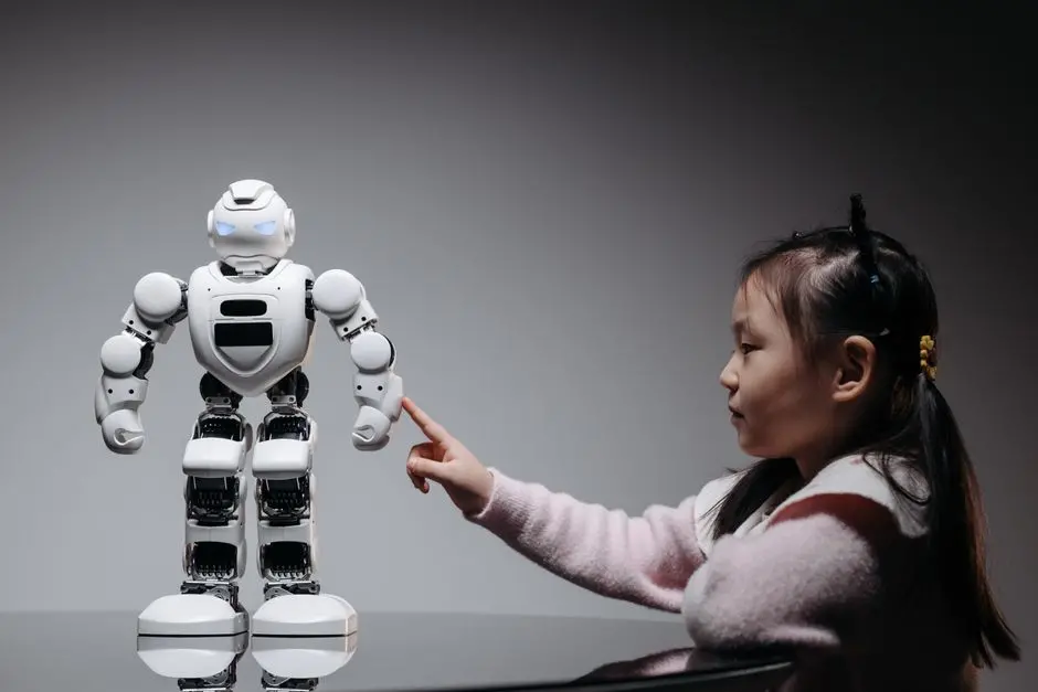 主动理解物理世界：ROMA让机器人学会交互探索物体