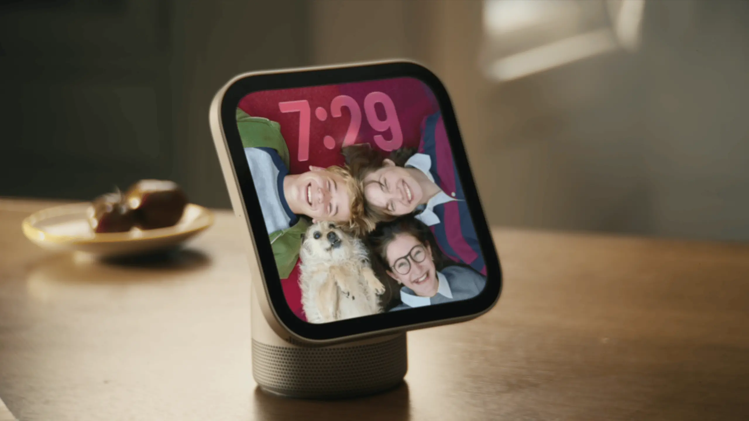 A screenshot from Apple’s HomeView launch video