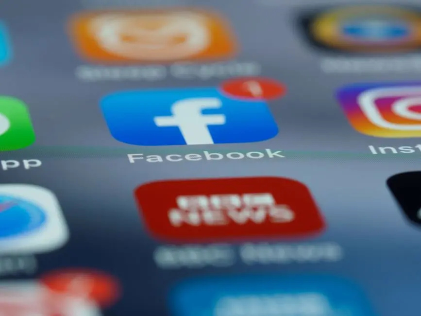 Facebook上线“你的算法”:用户可自定义信息流