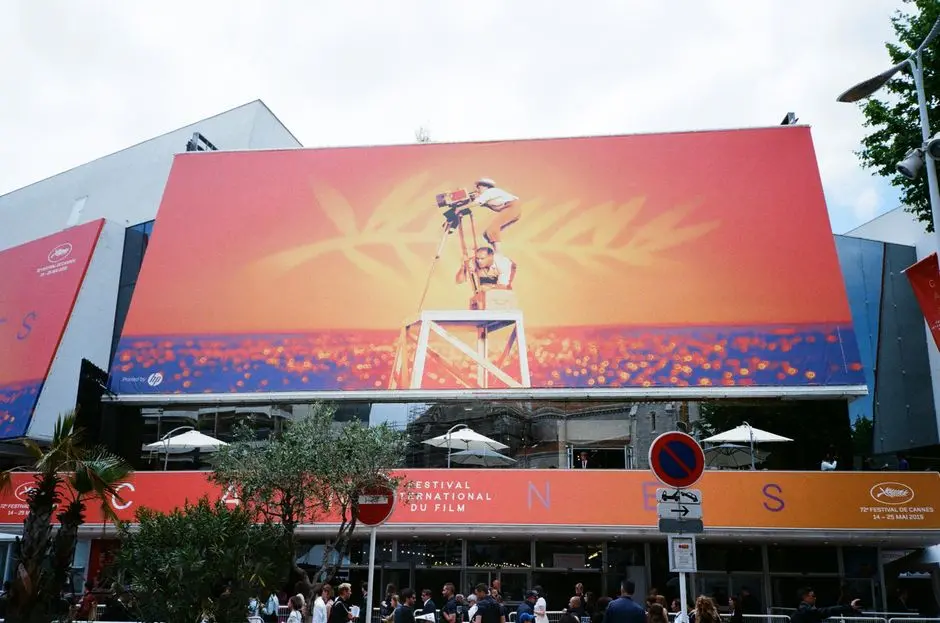 戛纳开场、签下奥斯卡提名老戏骨:这家估值十亿的AI影视公司凭什么?