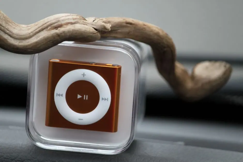 Sprout Pi adds Bluetooth, streaming, and USB-C to your aging iPod