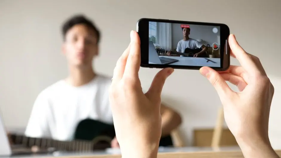 Singer or clanker? YouTube Music will tell you with new gen AI labeling.