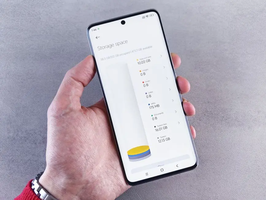 方舟引擎新突破:华为详解 HarmonyOS 7 超空间存储 + 超空间内存技术