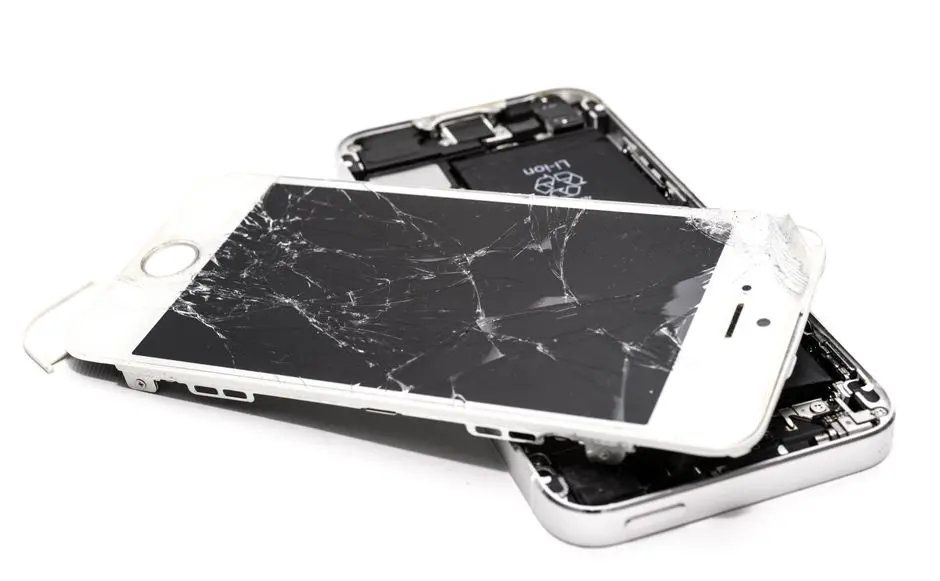 The first broken iPhone Duos are here