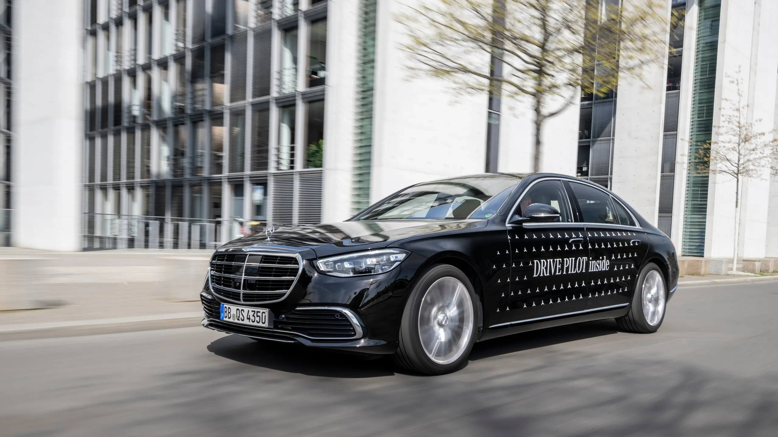 Mercedes Drive Pilot