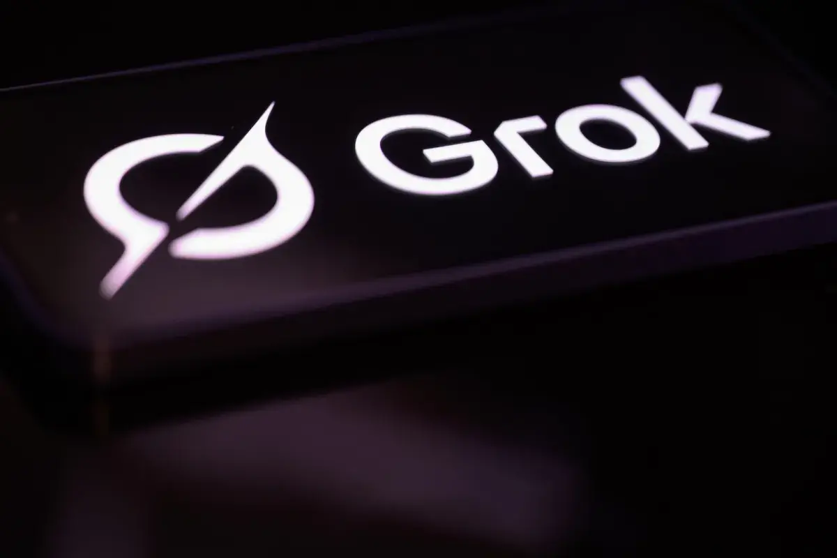 Grok放出AI《奥德赛》前七分钟：像模像样，却难觅灵魂