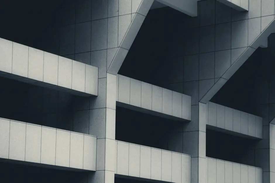 An architectural comparison of Obsidian Canvas and Heptabase