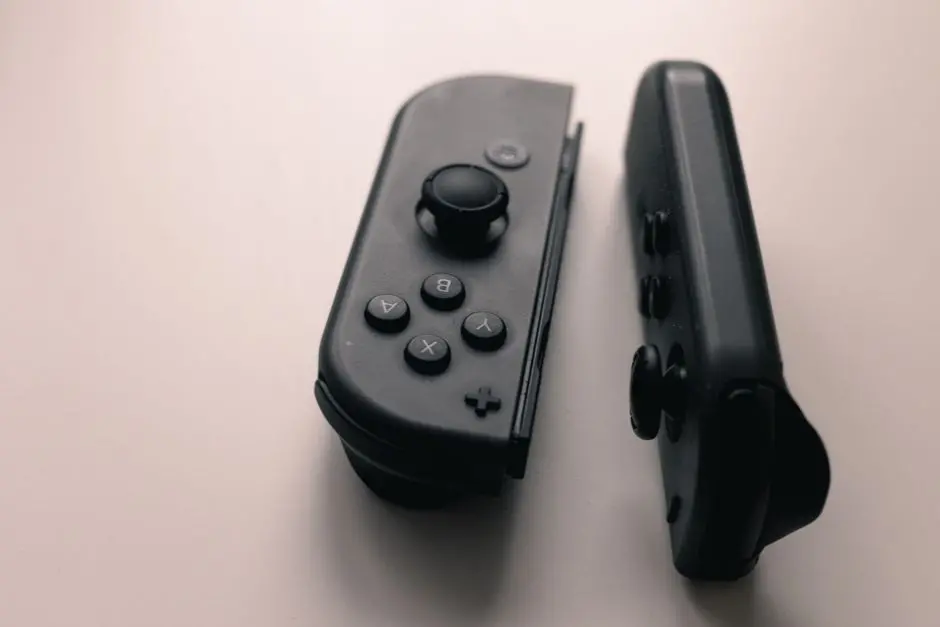 谷粒 Joy-Con 2 TMR 电磁摇杆新增紫-绿、黑-黑配色，到手价 62 元