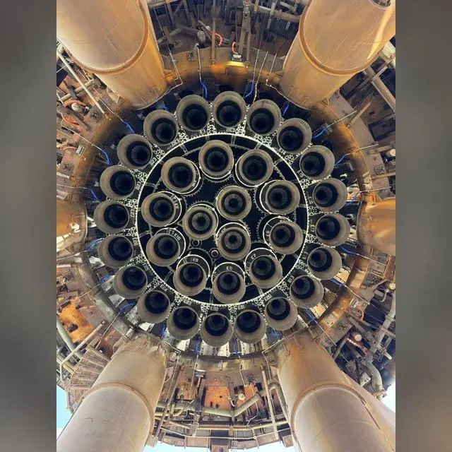 马斯克想让星舰基地每年发一万艘星舰