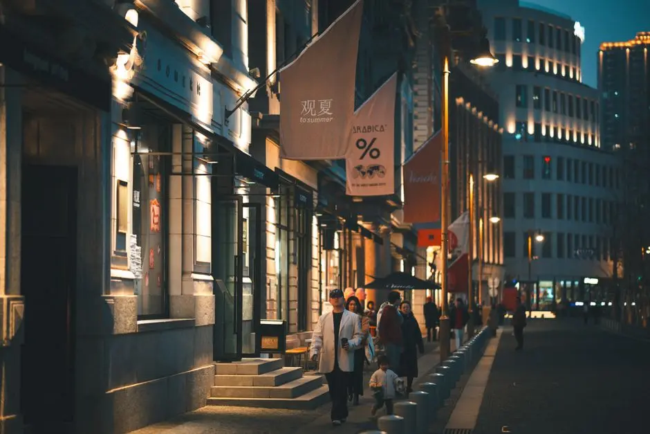 UNIQLO SHANGHAI全球旗舰店今日盛大开业