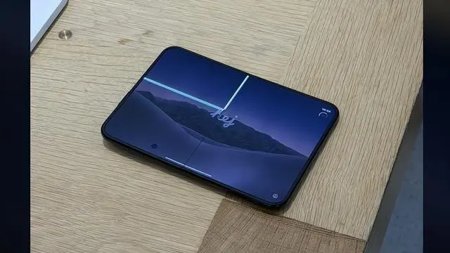 iPhone Duo的铰链是AI打造的吗